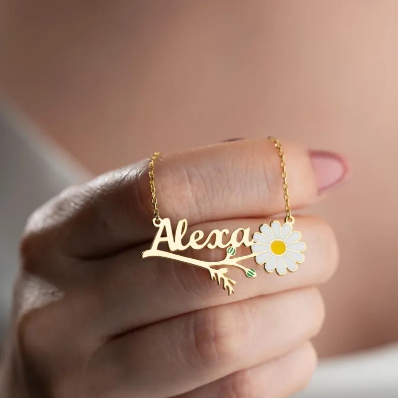 Birth Flower Necklace - قلادة اسم مخصصة من رورو بتصميم